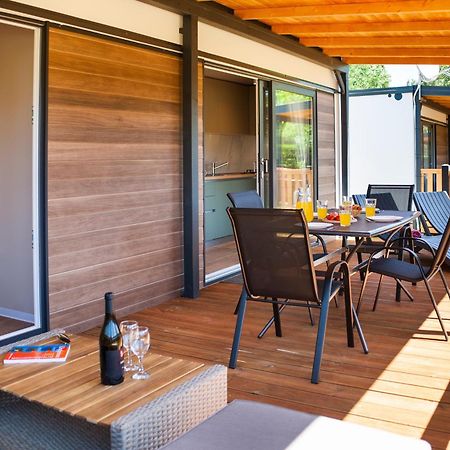 Glamping And Mobile Homes Lavanda - Holiday Centre Bi Village Fažana Екстериор снимка
