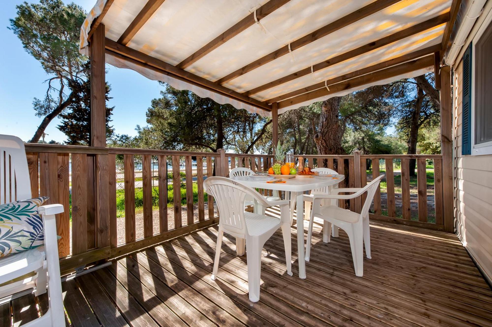 Glamping And Mobile Homes Lavanda - Holiday Centre Bi Village Fažana Екстериор снимка