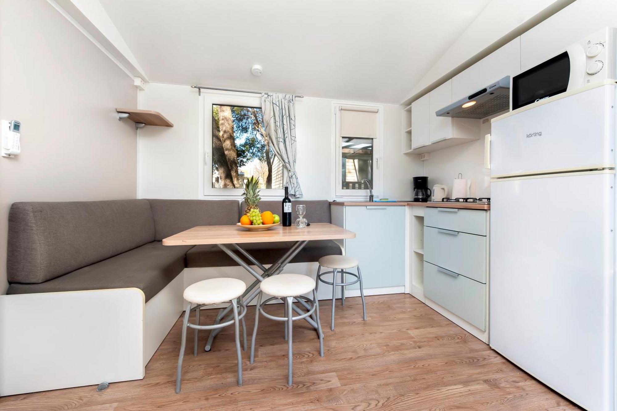 Glamping And Mobile Homes Lavanda - Holiday Centre Bi Village Fažana Екстериор снимка