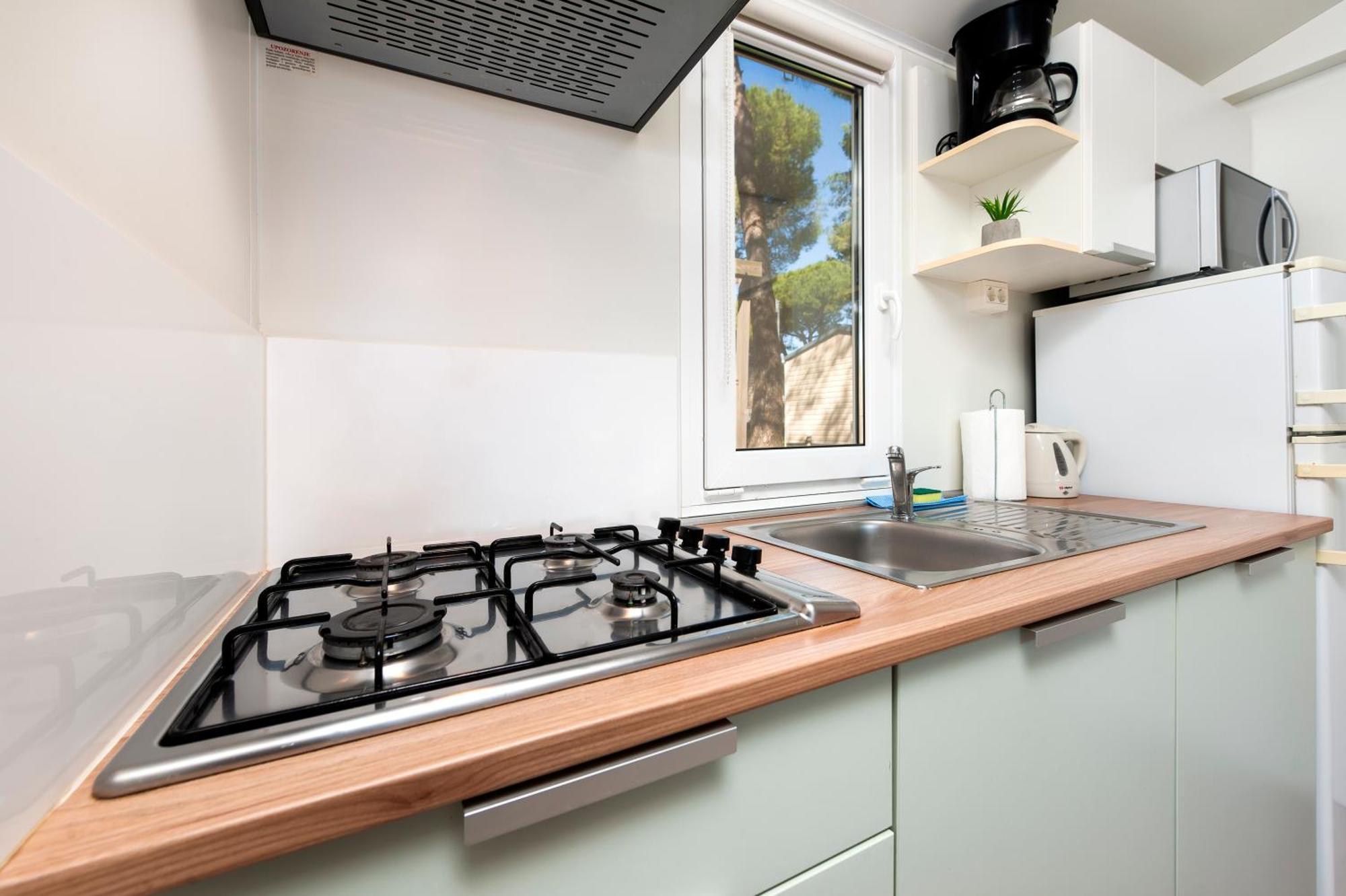 Glamping And Mobile Homes Lavanda - Holiday Centre Bi Village Fažana Екстериор снимка