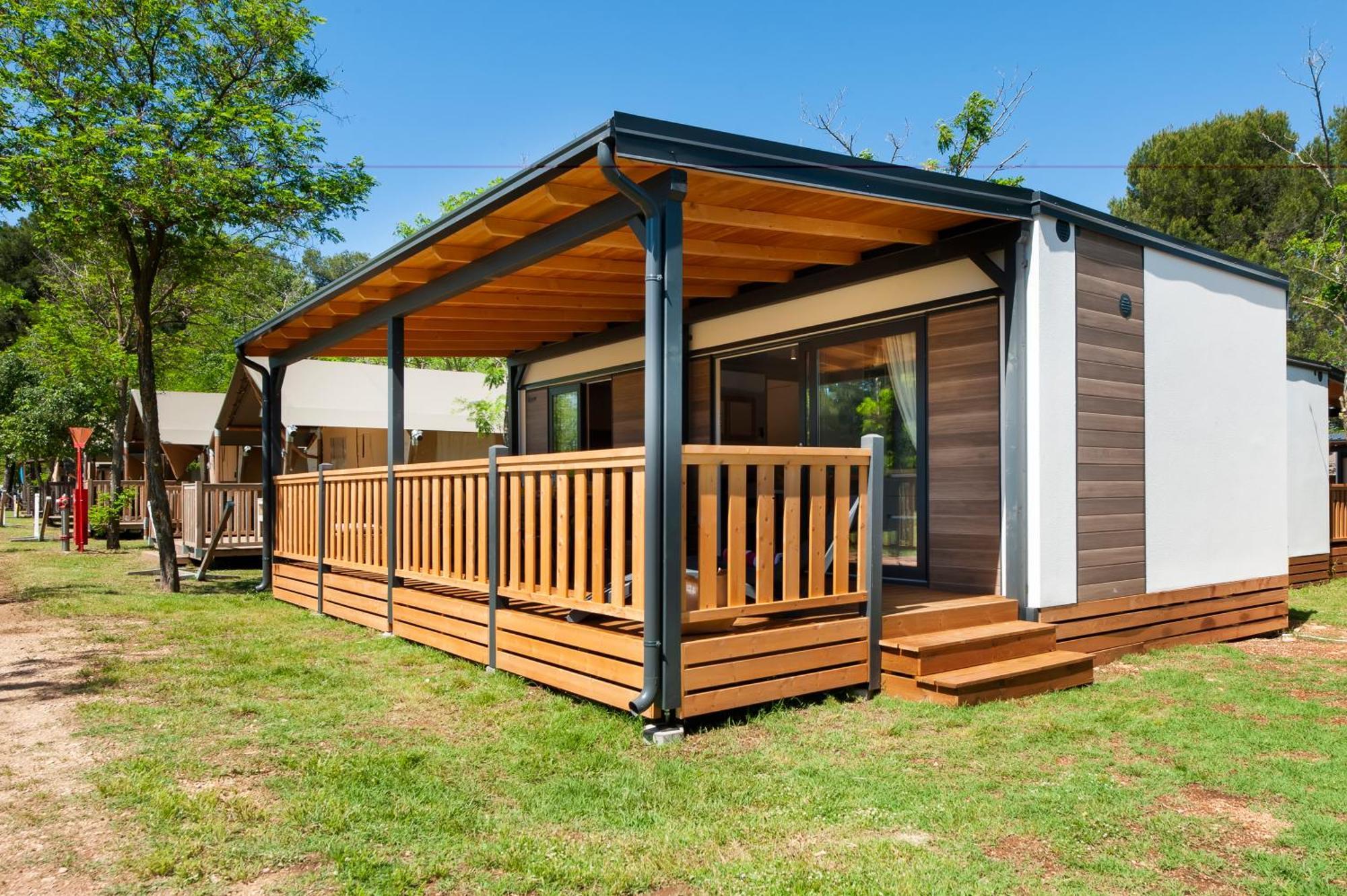 Glamping And Mobile Homes Lavanda - Holiday Centre Bi Village Fažana Екстериор снимка